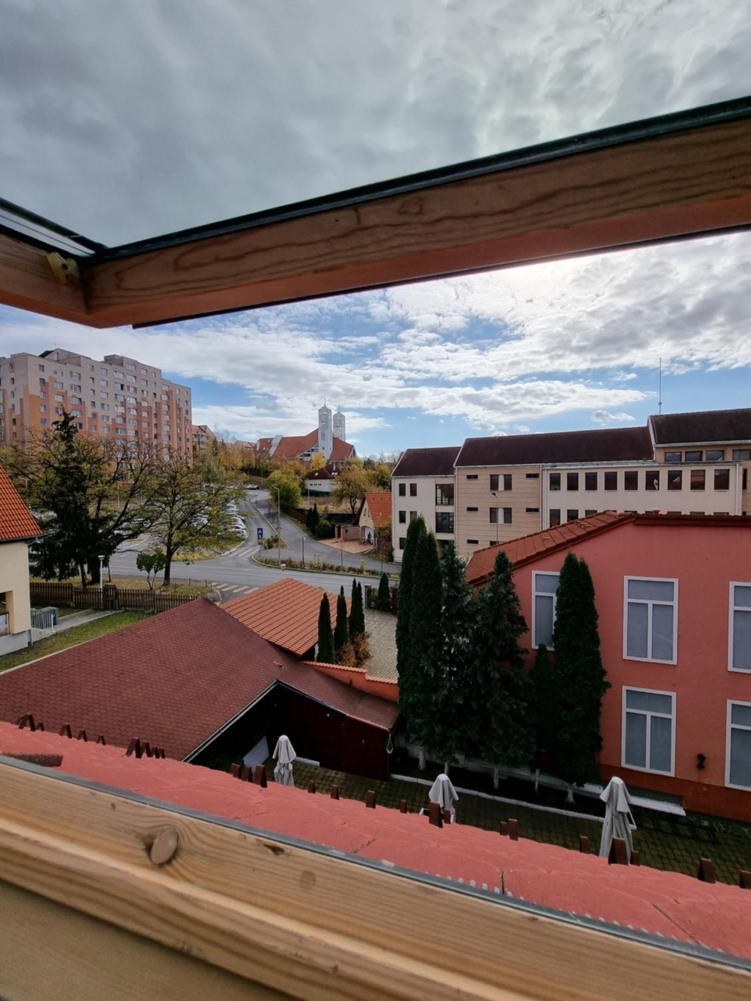 Pensiunea Korona And Restaurant Miercurea Ciuc Eksteriør billede