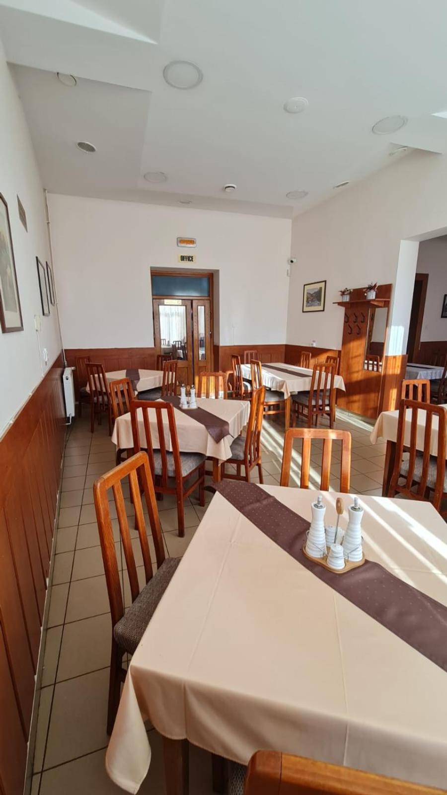Pensiunea Korona And Restaurant Miercurea Ciuc Eksteriør billede